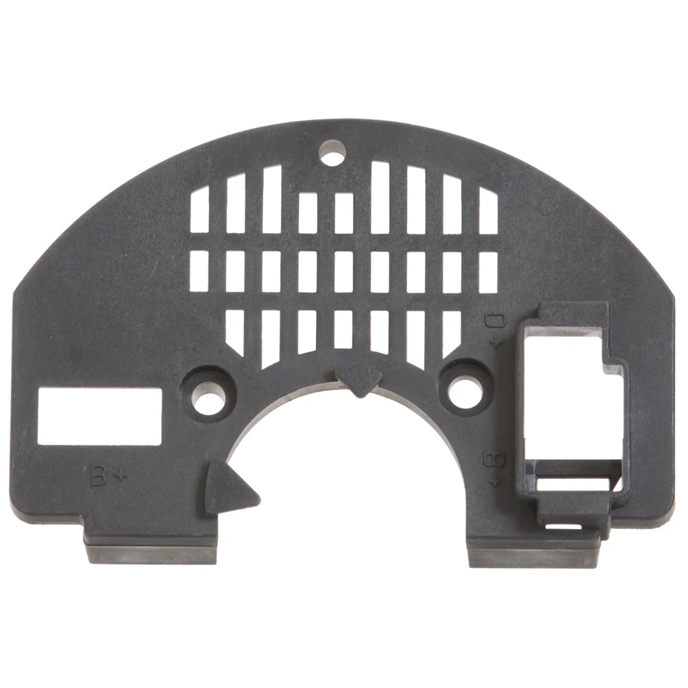 Plastic cover Alternator