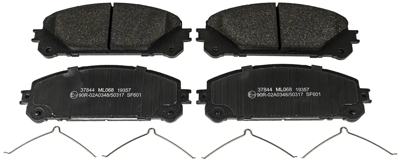 Brake pads kit, front axle