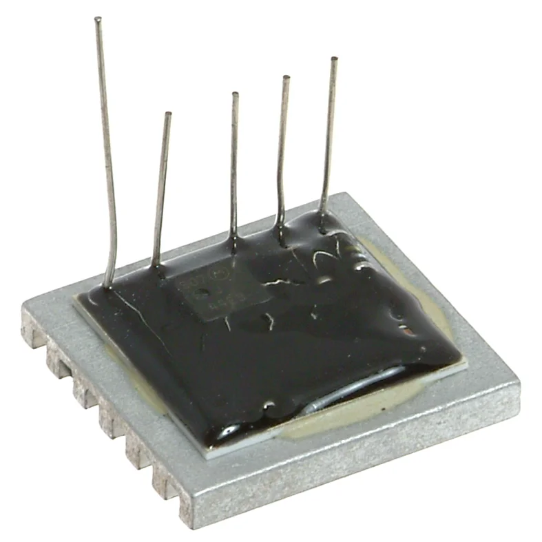 Repair circuit for regulator VR-8037