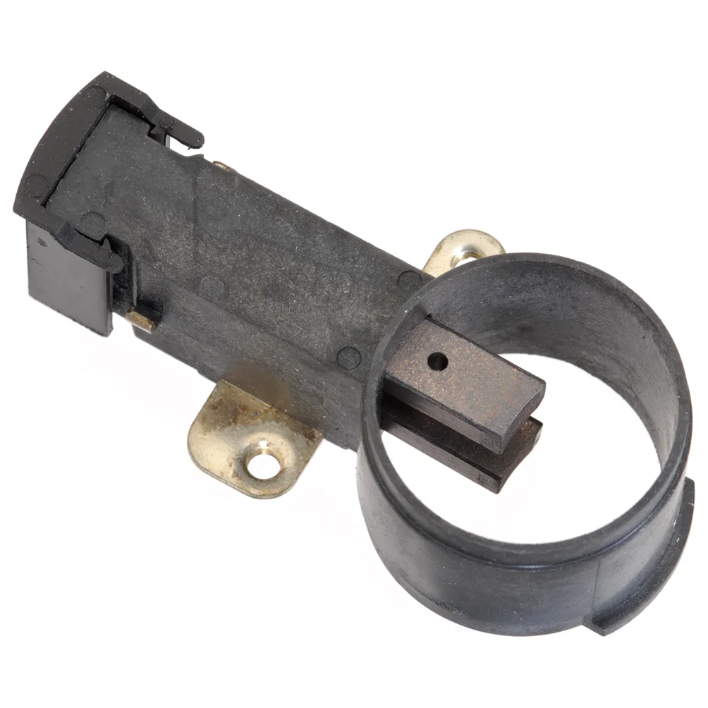 Brush holder plate. Here. L180G-1330 alternator.