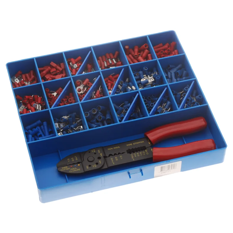 Connector set with pliers