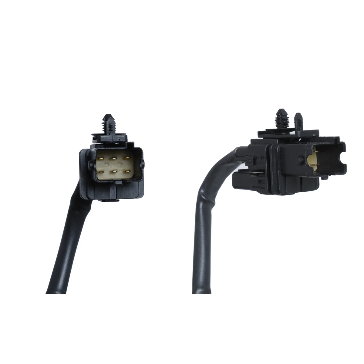 Lambda sensor fits Volvo 7/80 series.